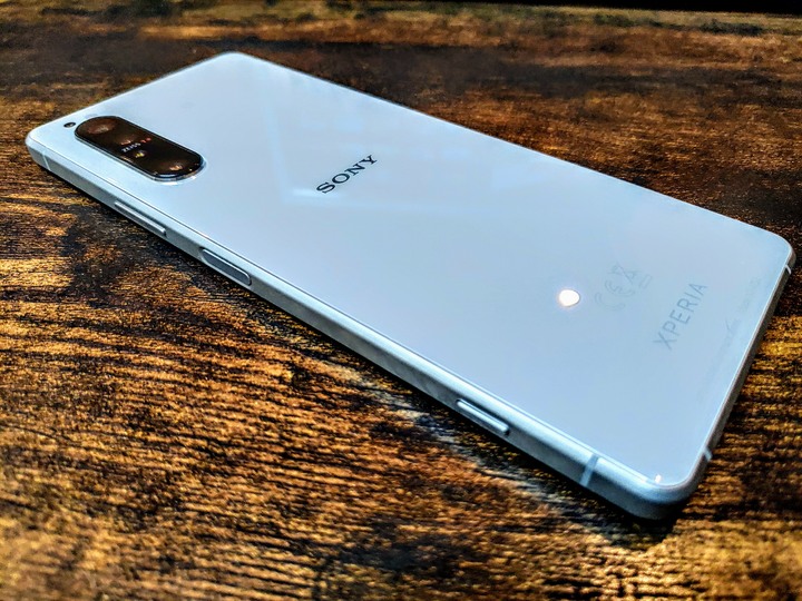 點我看大圖 完美唾手可得 sony xperia 1ii頂尖效能遇上絕美機身,不專業開箱