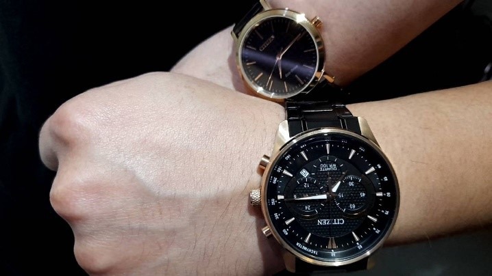 結婚12週年星辰石英計時腕錶及大三針光動能腕錶入荷