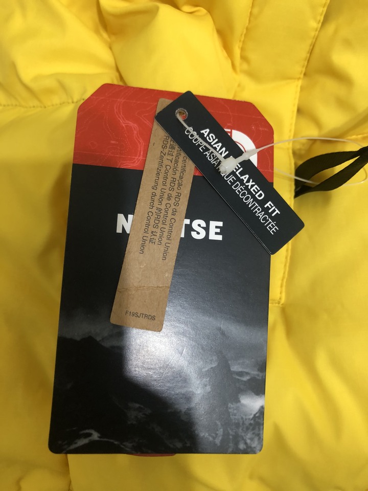 請幫驗 the north face 1996 謝謝