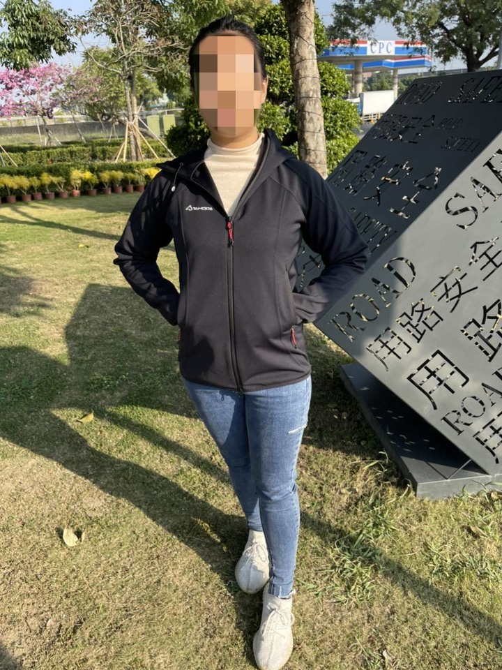 【開箱】TAKODA女版軟殼外套