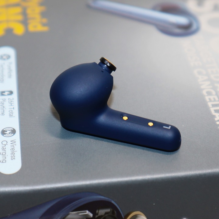 點我看大圖 (好讀版) 平價降噪耳機 Anker Soundcore Liberty Air 2 Pro 星燦藍 開箱