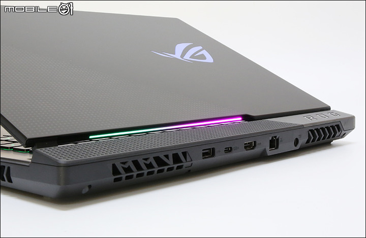 點我看大圖 ROG Strix SCAR 15 G533QS 實際測試