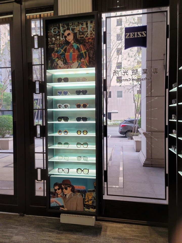 【體驗】文化與藝術結晶的米蘭米藍眼鏡精品台中店(蔡司視光中心)
