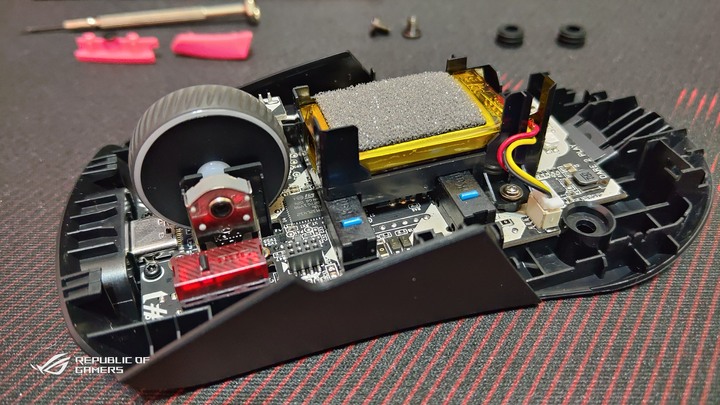 ROG Keris Wireless(簡單開箱)
