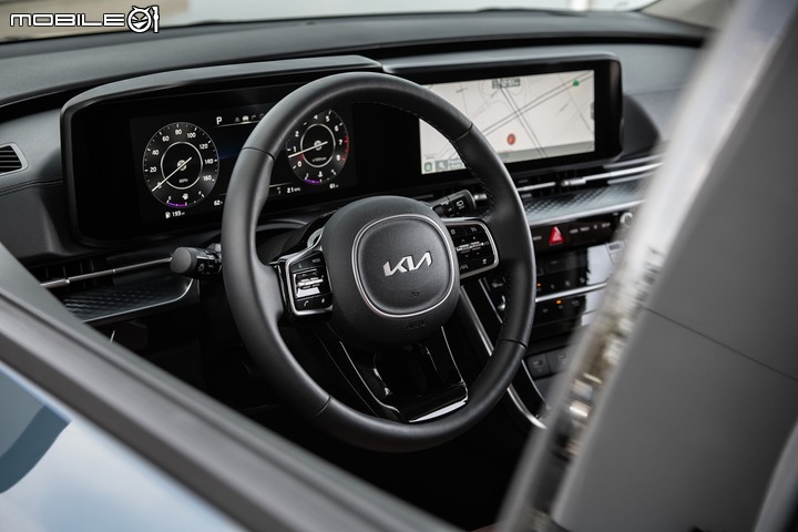 【海外新訊】Kia Carnival美國上市,台灣預計第二季發表!
