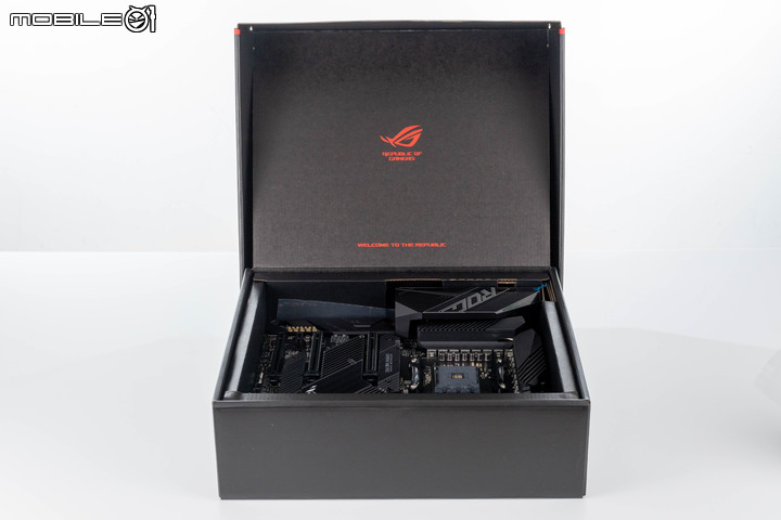 ROG X570 CROSSHAIR VIII Dark Hero 主機板實測  靜音低調的高效能 X570 平台選擇