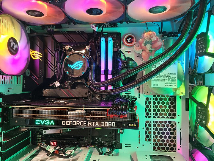 [開箱] ROG STRIX B550-E GAMING 能越級打怪的次旗艦主板