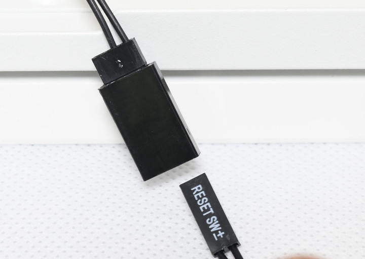 darkFlash DLH21白色版機殼開箱