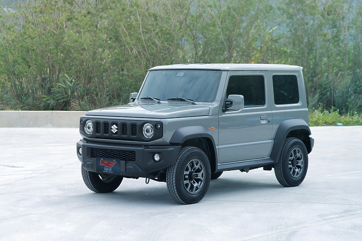 new Jimny JB74水泥灰開箱