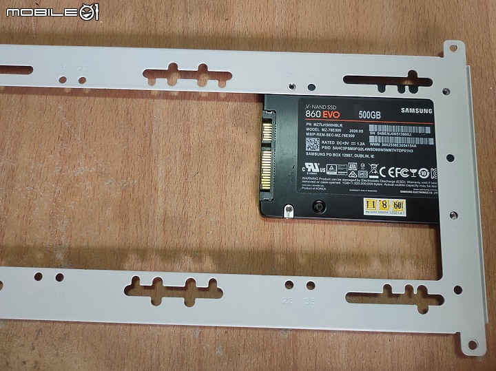 久違新年換新殼 全漢CST350機殼 開箱