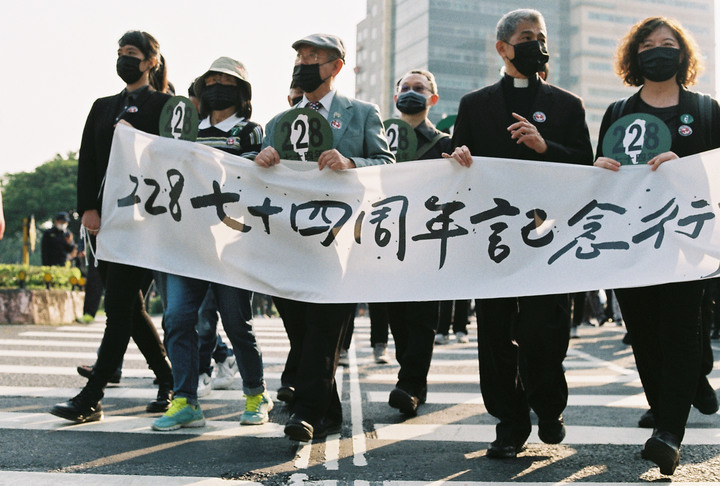 點我看大圖 228・0 拆除威權 起造新國家 ft. EOS 300