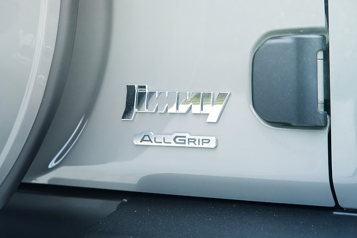 new Jimny JB74水泥灰開箱