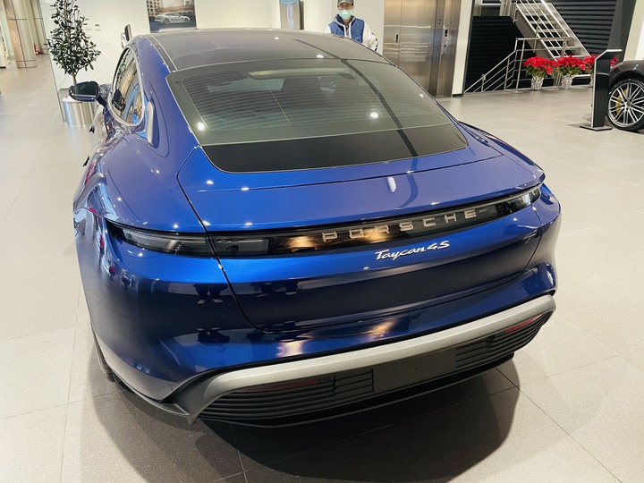 【Taycan開箱】 538天的等待，純電Porsche Taycan 4S歸來