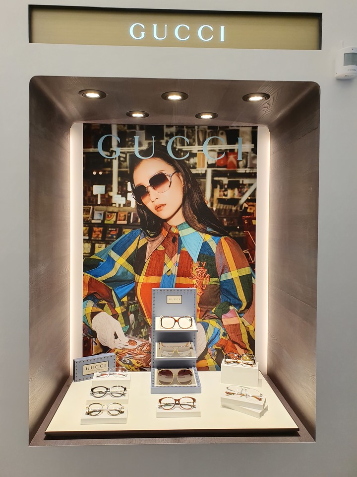 米蘭‧米藍眼鏡精品【東門店】，時尚空間與專業驗光的結合