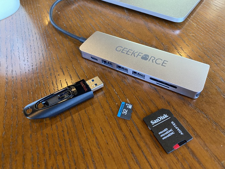 終於入手APPLE Macbook Pro M1及Geekforce Type-C多功能集線器