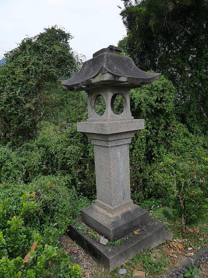 【小惡魔慶牛年】花蓮 玉里 神社殘蹟 — 2座鳥居與17座石燈籠，彷彿一秒到日本 — 鼠末牛初之防疫返鄉之旅第4站