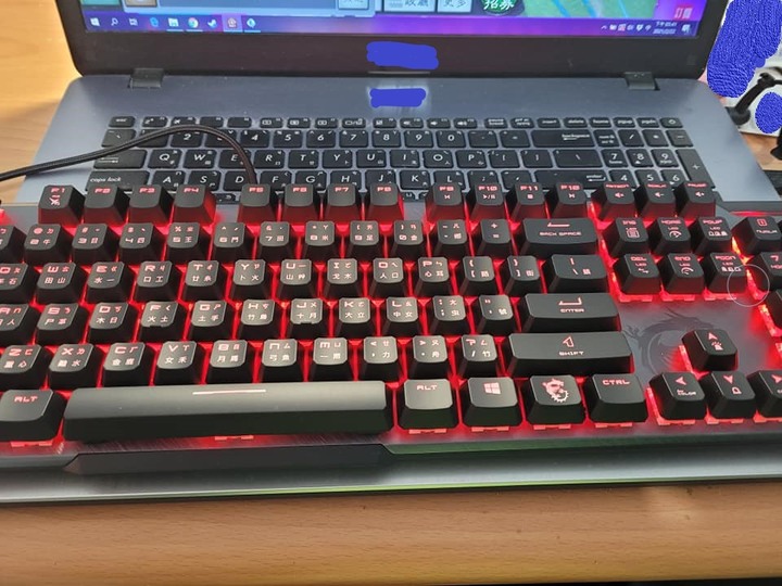 MSI VIGOR GK50 ELITE BOX WHITE開箱