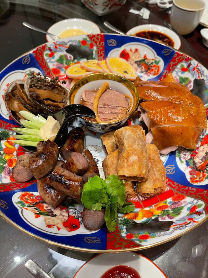 [食記] 品嚐何奕佳細心打造的菜單，山海樓手工臺菜餐廳
