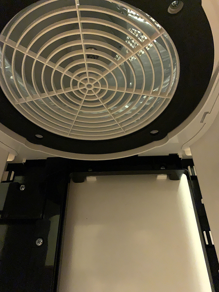 空氣清淨機是該選擇美國領導品牌 Honeywell 大蝸牛還是 Panasonic F-P50HH ???