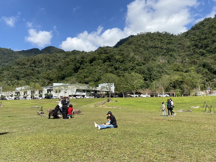 【小惡魔慶牛年】五峰旗瀑布風景區 + 呆水溫泉旅館(參觀)