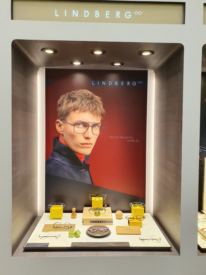 米蘭‧米藍眼鏡精品【東門店】，時尚空間與專業驗光的結合