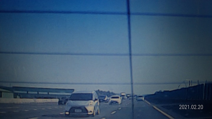 高速公路經常莫名塞車