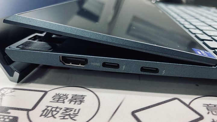 UX482開箱