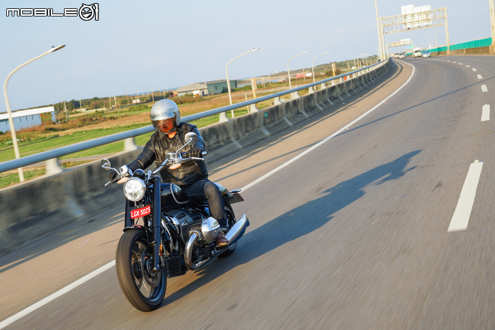 BMW Motorrad R 18 First Edition 試駕｜傳承經典 巡航美學再啟