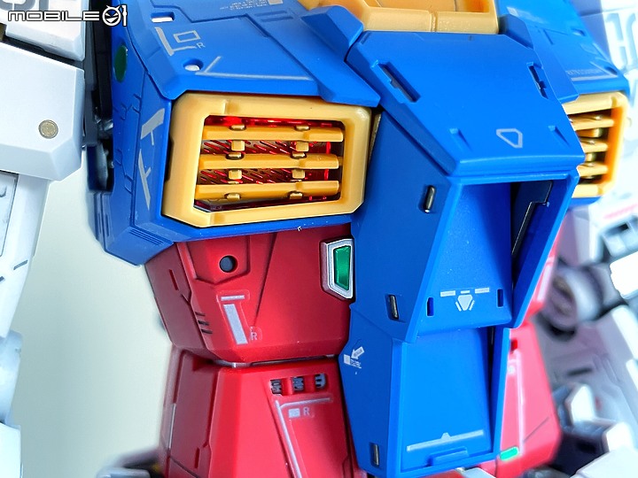 [不自量力的作品分享-V] PG-RX-78-2 gundam unleashed