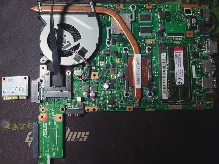 請問筆電外接EXP GDC,顯卡為何在裝置管理員都抓不到?