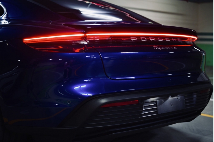 【Taycan開箱】 538天的等待,純電Porsche Taycan 4S歸來