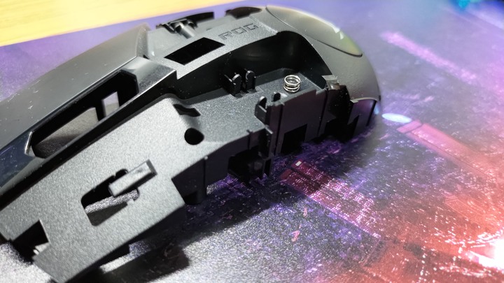 ROG KERIS WIRELESS開箱 - 輕量小旗艦快速介紹