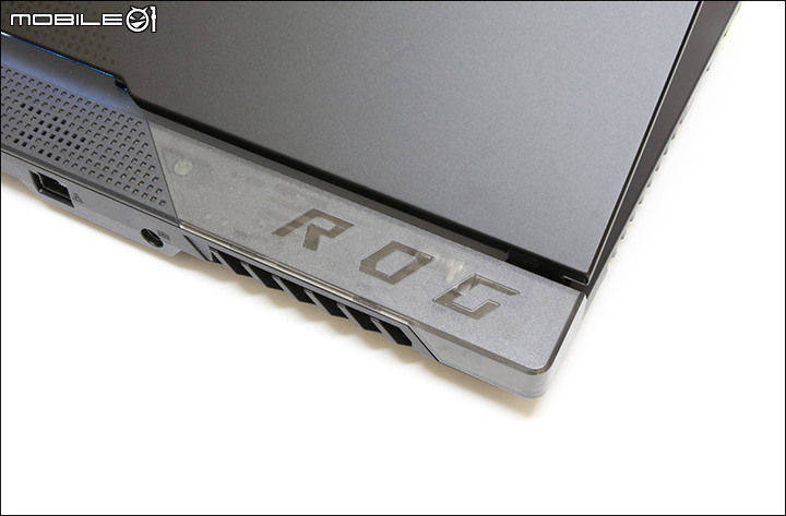 點我看大圖 ROG Strix SCAR 15 G533QS 實際測試