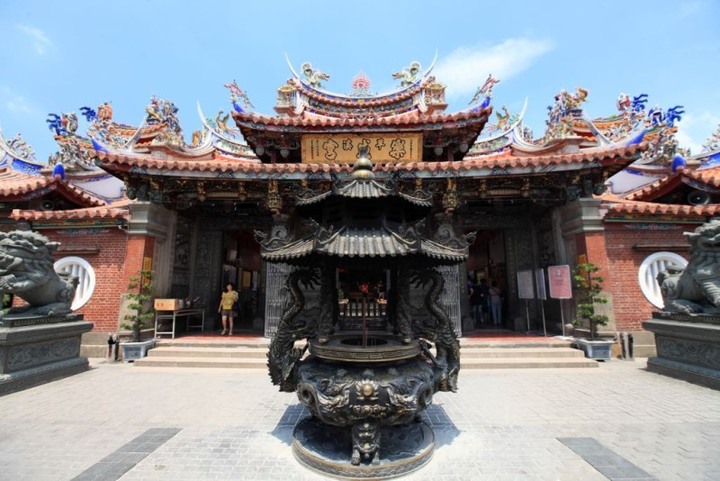 台中走春景點:拜月老、走步道、賞櫻花、大拍網美照