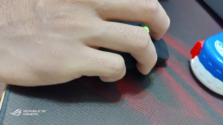 ROG Keris Wireless(簡單開箱)