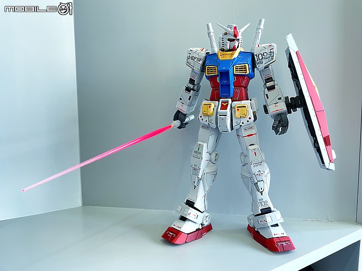 [不自量力的作品分享-V] PG-RX-78-2 gundam unleashed