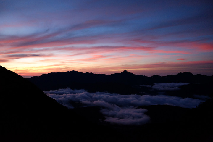雪山 百岳圈谷/主東峰兩天一夜行程分享~~