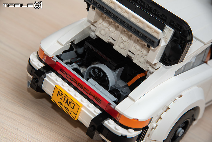【搶先看】10295 樂高Lego Porsche 911 Turbo/Targa開箱,值得911迷收藏!