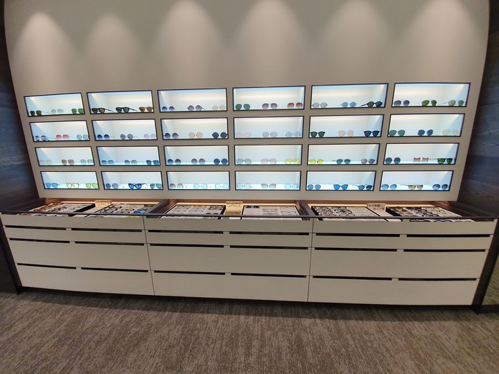 米蘭‧米藍眼鏡精品【東門店】，時尚空間與專業驗光的結合