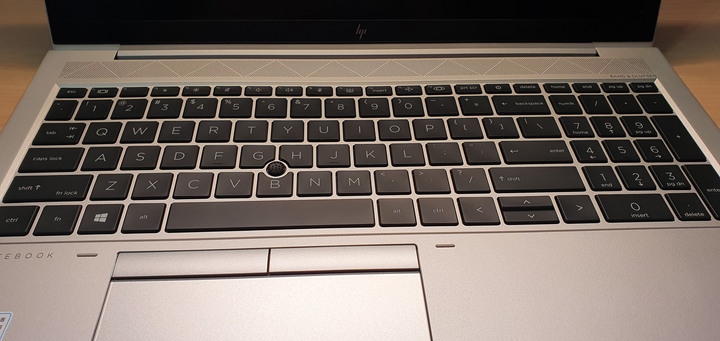 京東戰X 15.6 (HP Elitebook 855 G7) 簡易開箱及使用心得