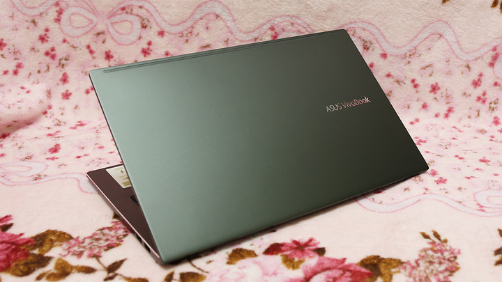 點我看大圖 小資女的ASUS S435EA