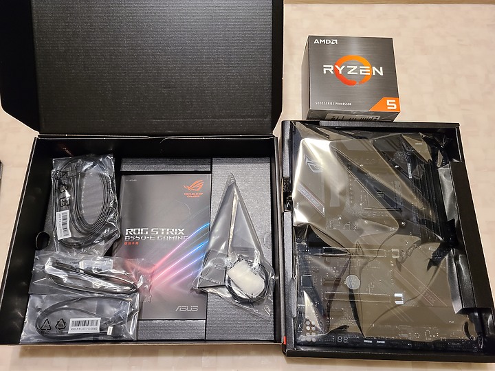 [開箱] ROG STRIX B550-E GAMING 能越級打怪的次旗艦主板