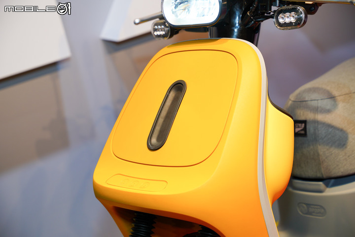 【採訪】皮帶傳動、10 吋白牌新作品！ Gogoro VIVA MIX 三款車型正式發表