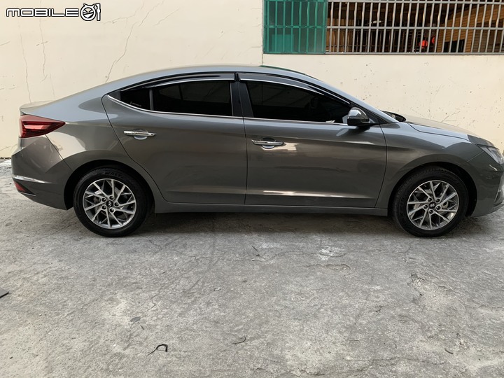 新車 Elantra 好鄰居隔熱紙  前檔T1-40 + 車身T1-15