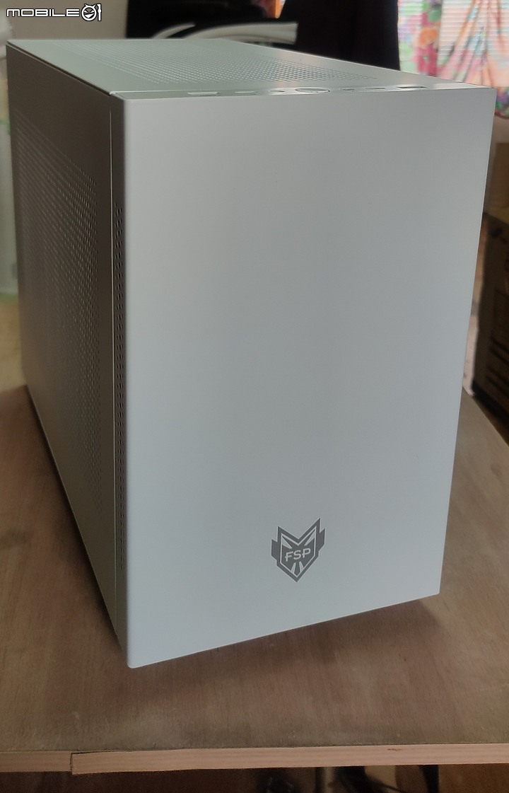 久違新年換新殼 全漢CST350機殼 開箱