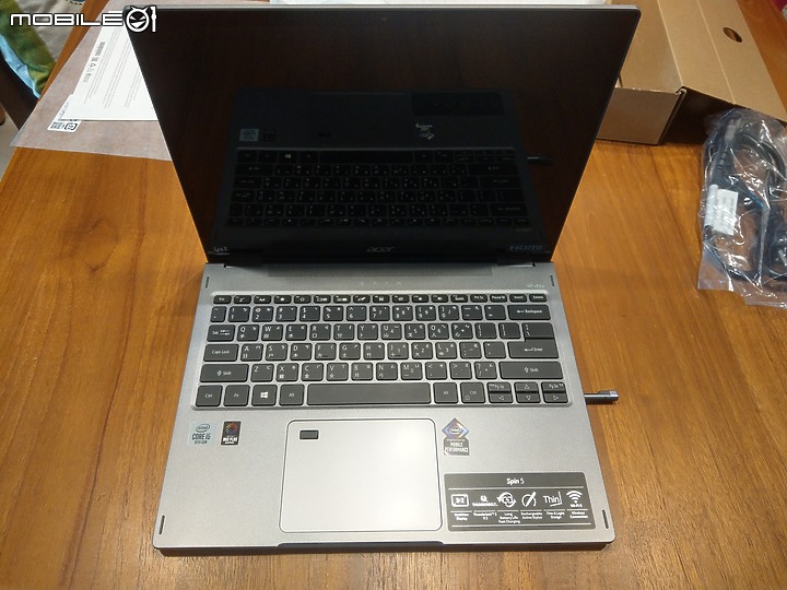 [更新。換SSD][開箱] Acer Spin 5 SP513-54N-5979 13.5吋翻轉觸控筆電