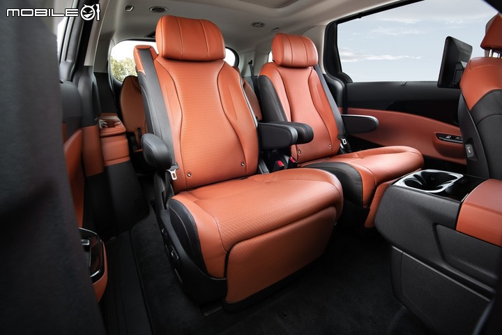 【海外新訊】Kia Carnival美國上市,台灣預計第二季發表!