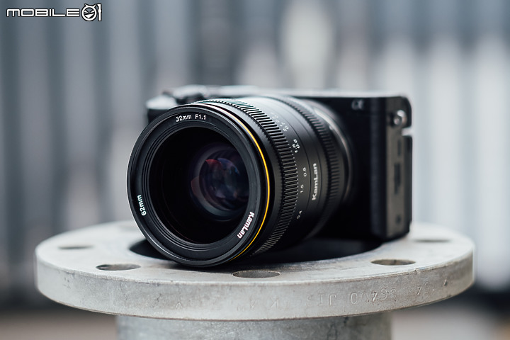 Kamlan 32mm f/1.1 評測報告|可攻可守的平價大光圈鏡頭!