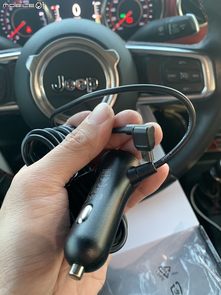 【試用 Mio MiVue&trade;848 】開車上路必備的全面防護行車紀錄器