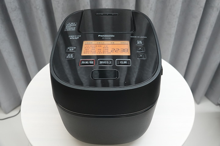 【外星貓開箱】望穿秋水的Panasonic 可變壓力IH電子鍋(SR-PAA100)